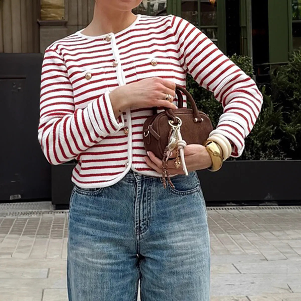 Red and white striped long-sleeve button-down shirt, regular sleeve, casual versatile style, sizes S to XL