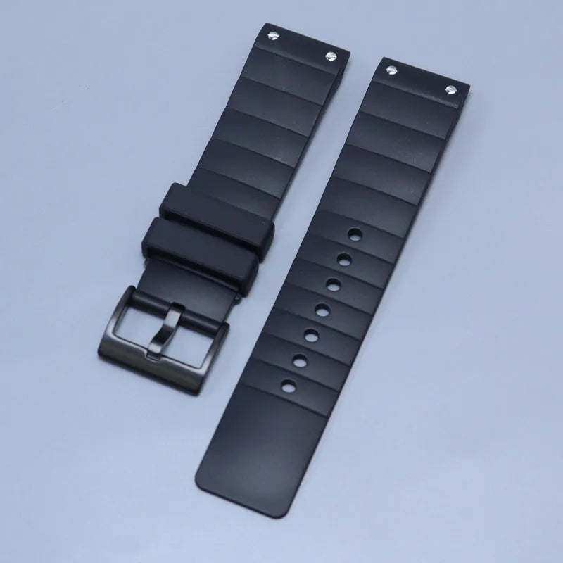 Cardia Santos Sandus rubber watch strap in black with 23mm lug width and silver buckle