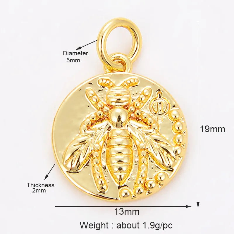 Micro-inlaid cubic zirconia pendant featuring a star and moon motif, approximately 1.5 cm diameter