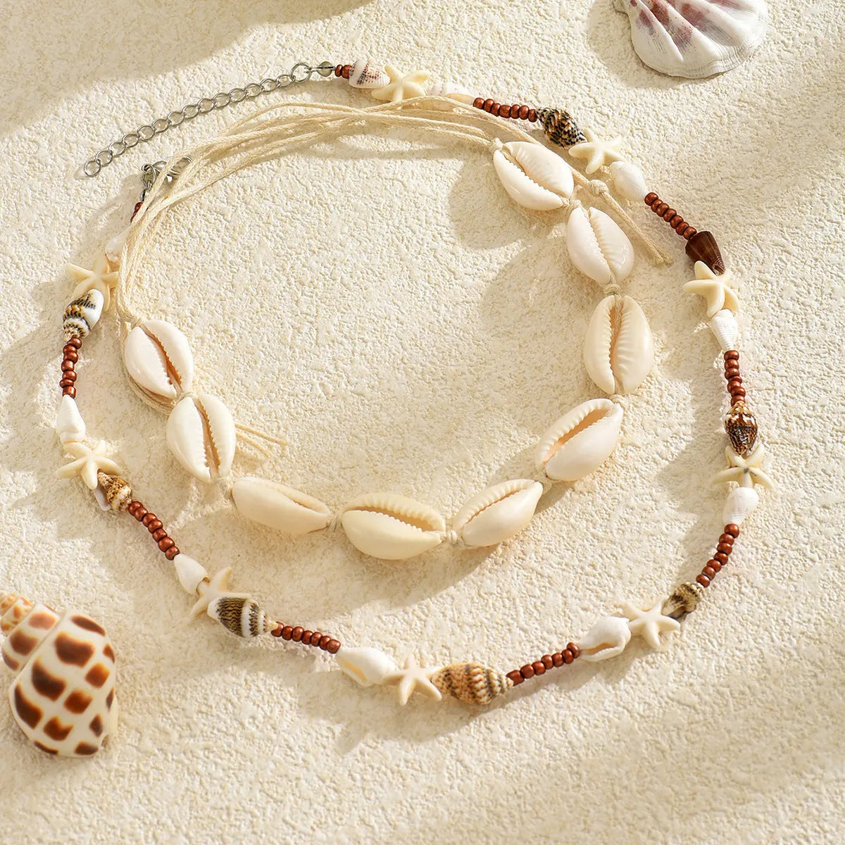 Bohemian shell necklace with geometric pendant for women in colour X1900 on regular chain