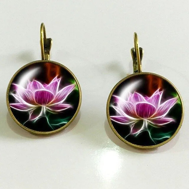 Gold electroplated sapphire big geometric alloy earrings in silver colour, simple style, one pair