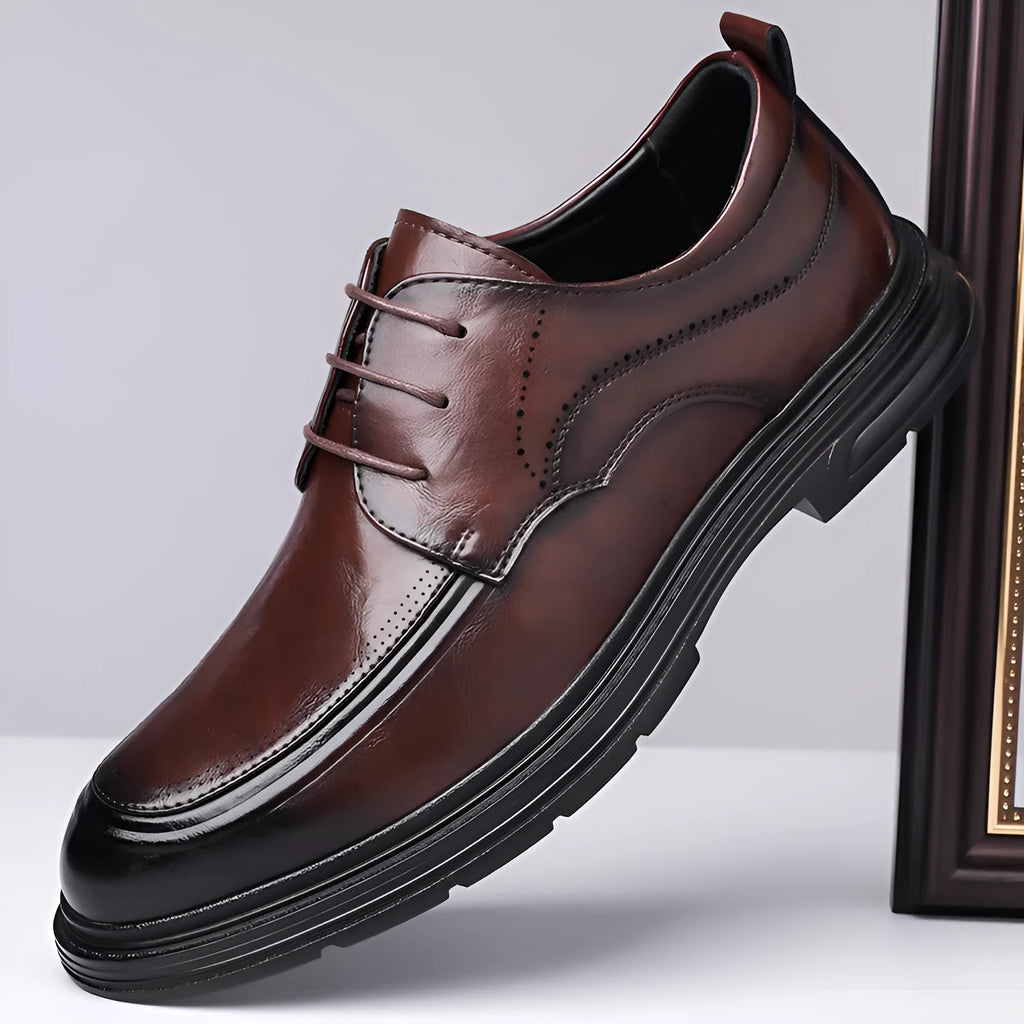 Men's brown business formal lace-up leather shoes with cowhide upper and rubber sole, round toe, low top