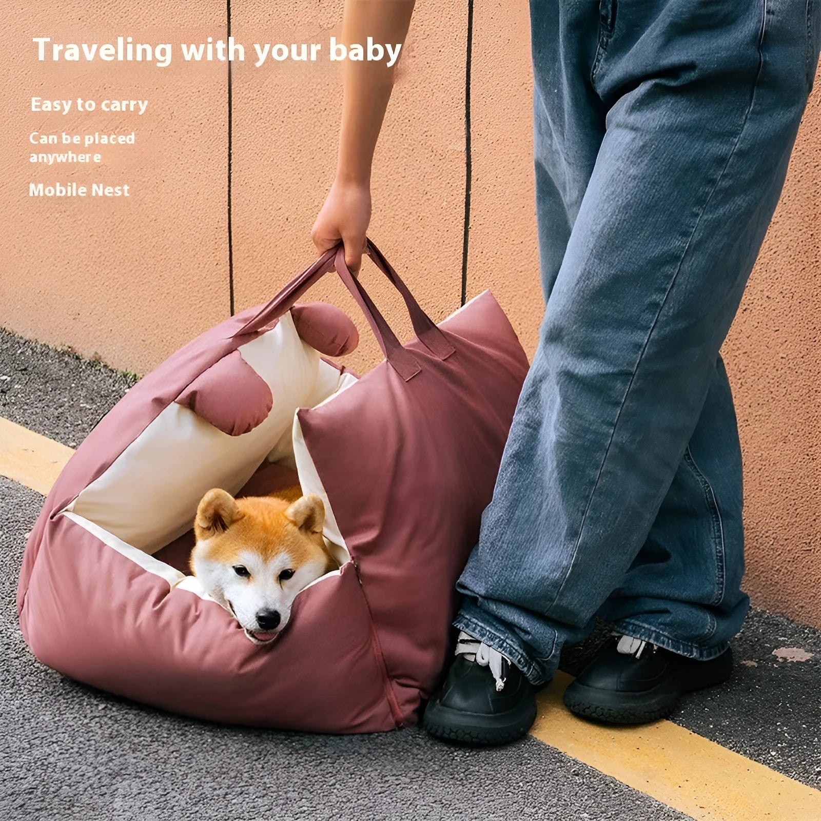 Removable washable car dog kennel in beige, shown in a vehicle with size options M and L.