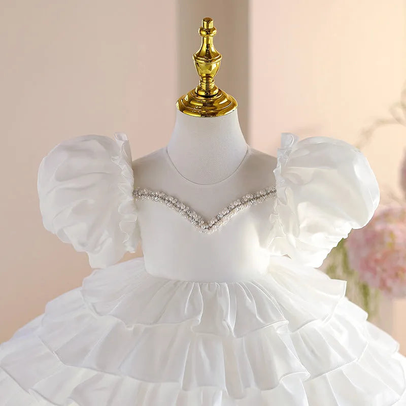 Girl's white princess wedding dress, polyester blend with 50 percent polyester lining, height sizes 80-150cm.