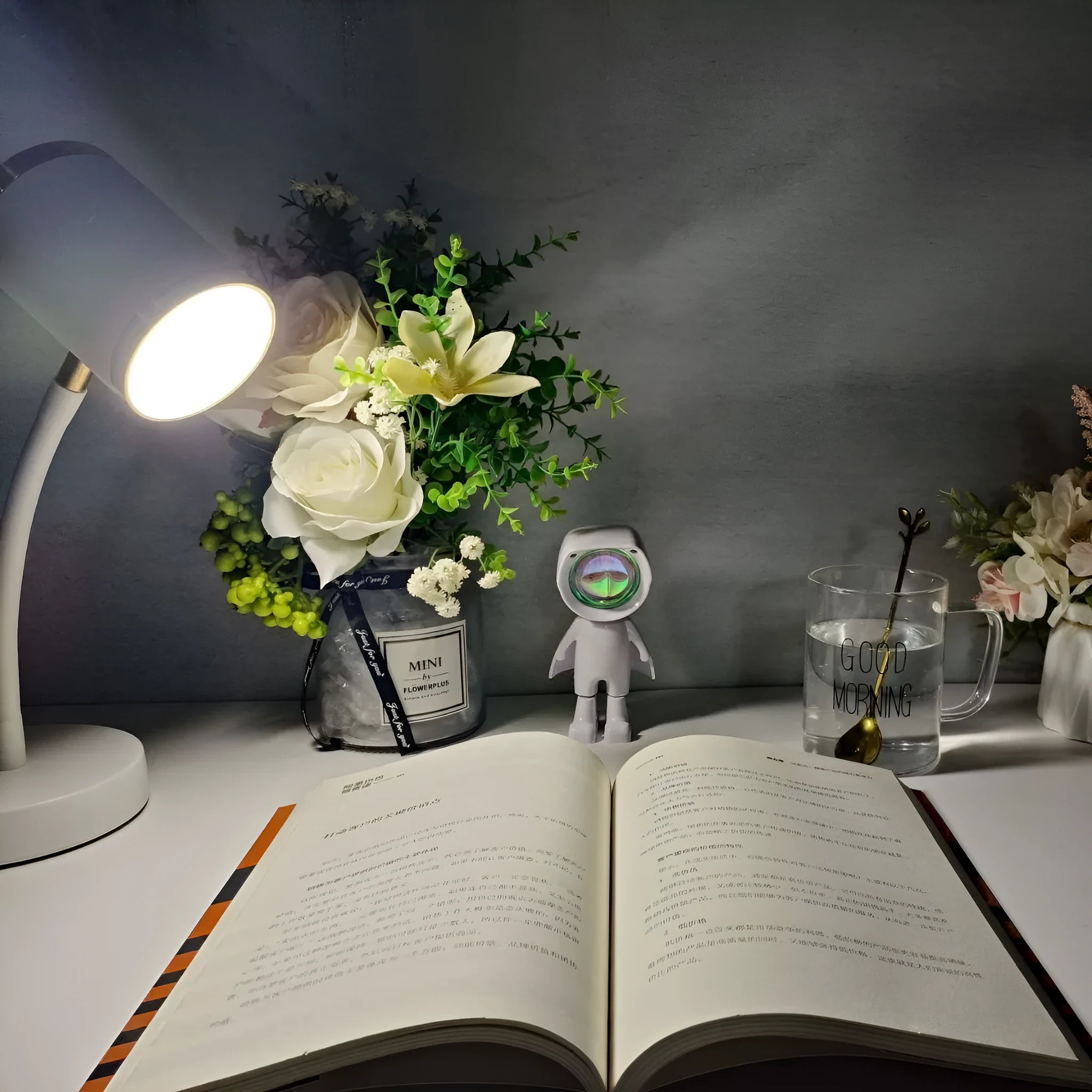 Black and white double-headed photography atmosphere lamp with metal construction for studio lighting
