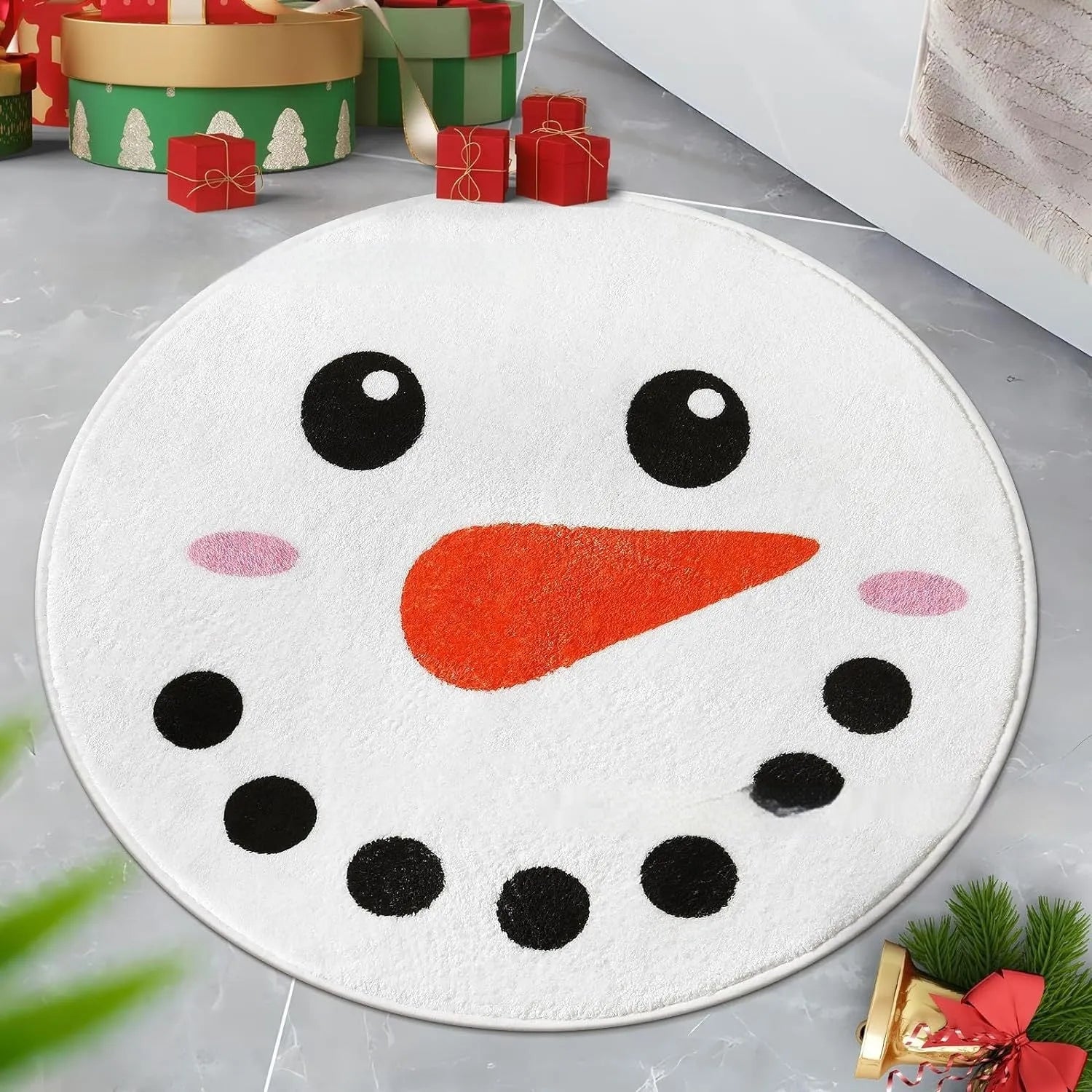 Christmas carpet with round pad design in polyester fibre available in 60cm and 80cm square sizes