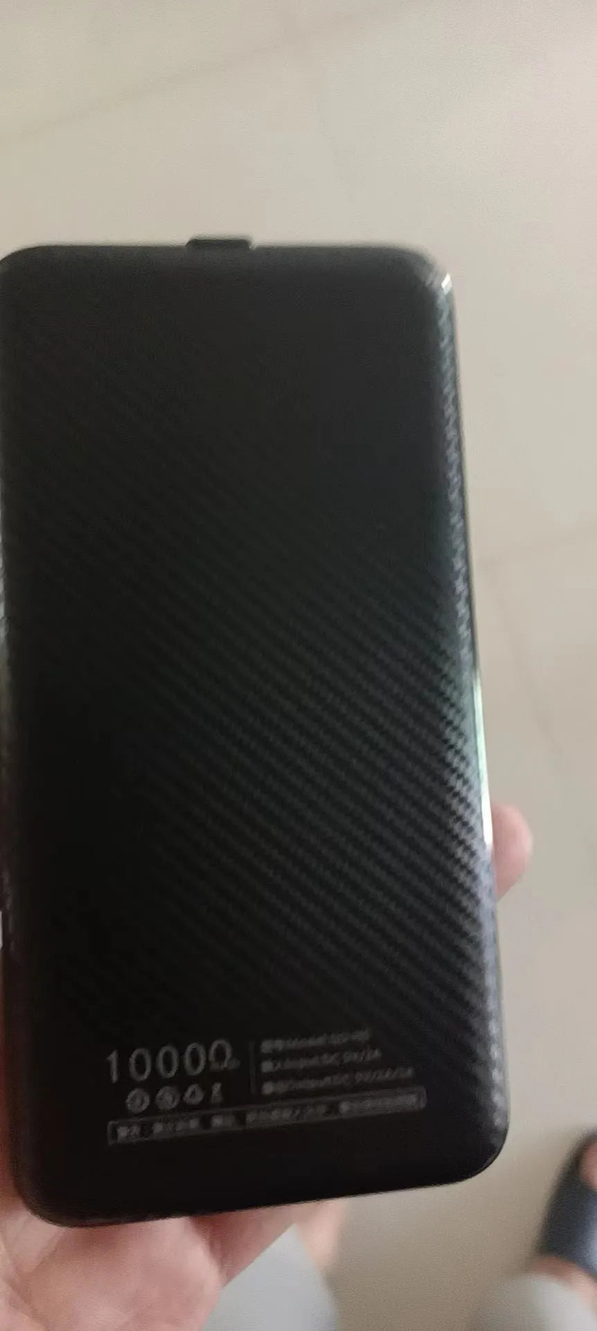 11-zone USB carbon fibre heated jacket in black with dual control