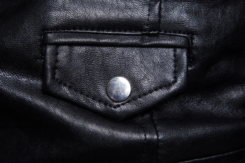 Men's black sheepskin leather jacket with suit collar and zip front, fit cut, not hooded