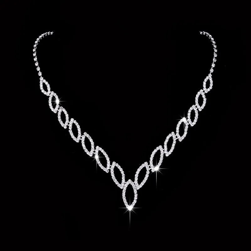 Bridal kiss earrings and necklace set 451 for wedding photography and formal events