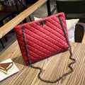 Women's shoulder bag with rhombic chain, cotton lining, black or gules colour, 20cm height