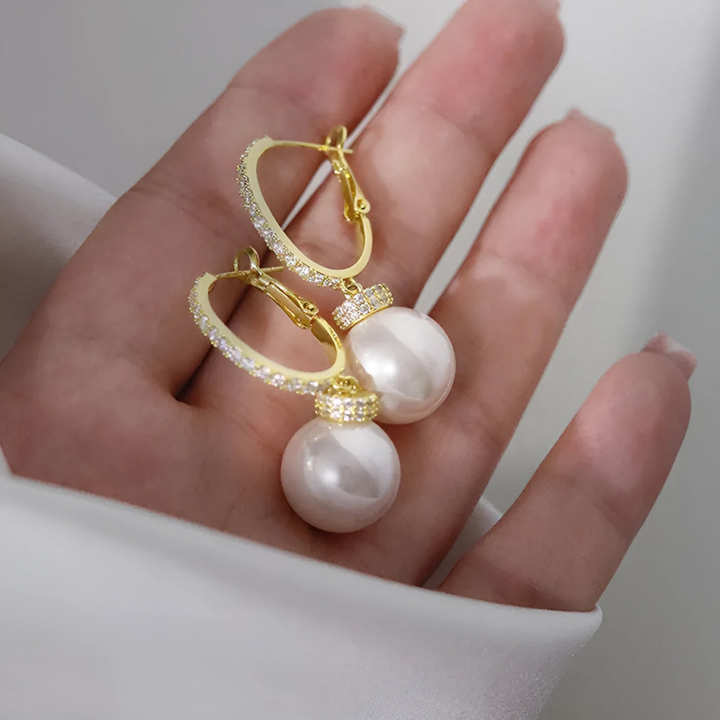 Yellow gold copper earrings with imitation pearl and zircon in geometric round and ring design