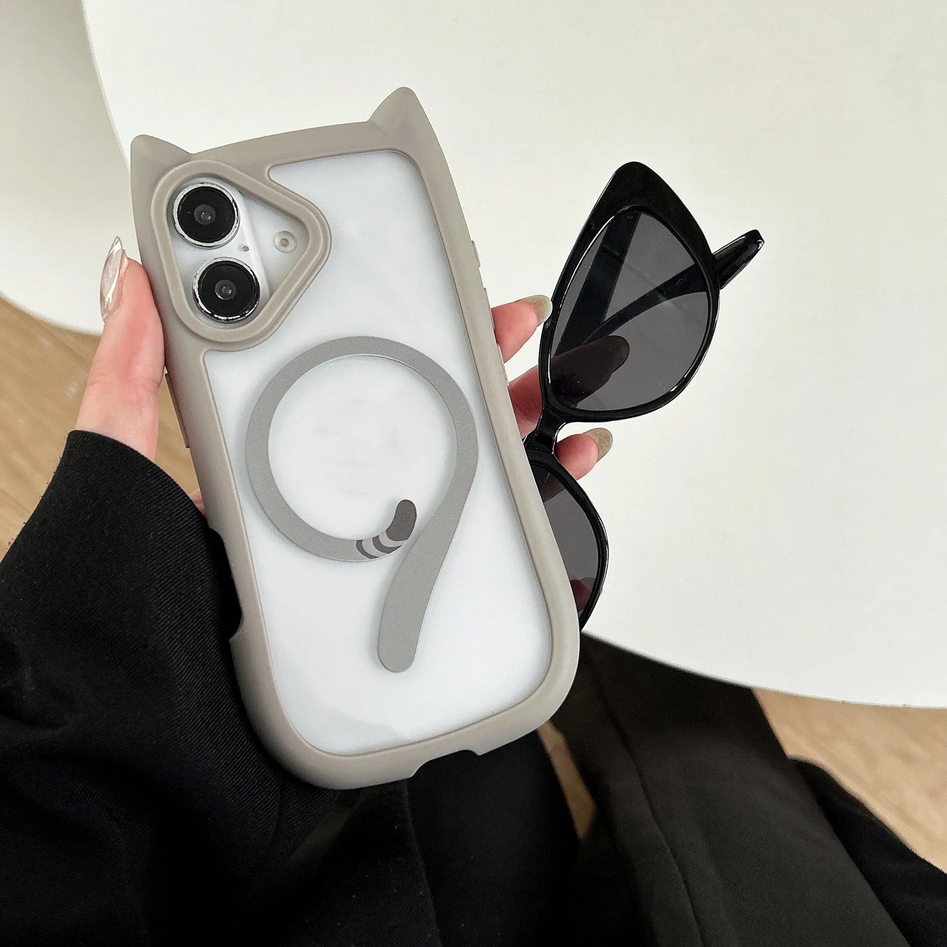 Transparent acrylic TPU phone case with magnetic suction for iPhone 17 models in black, blue, grey and pink colours