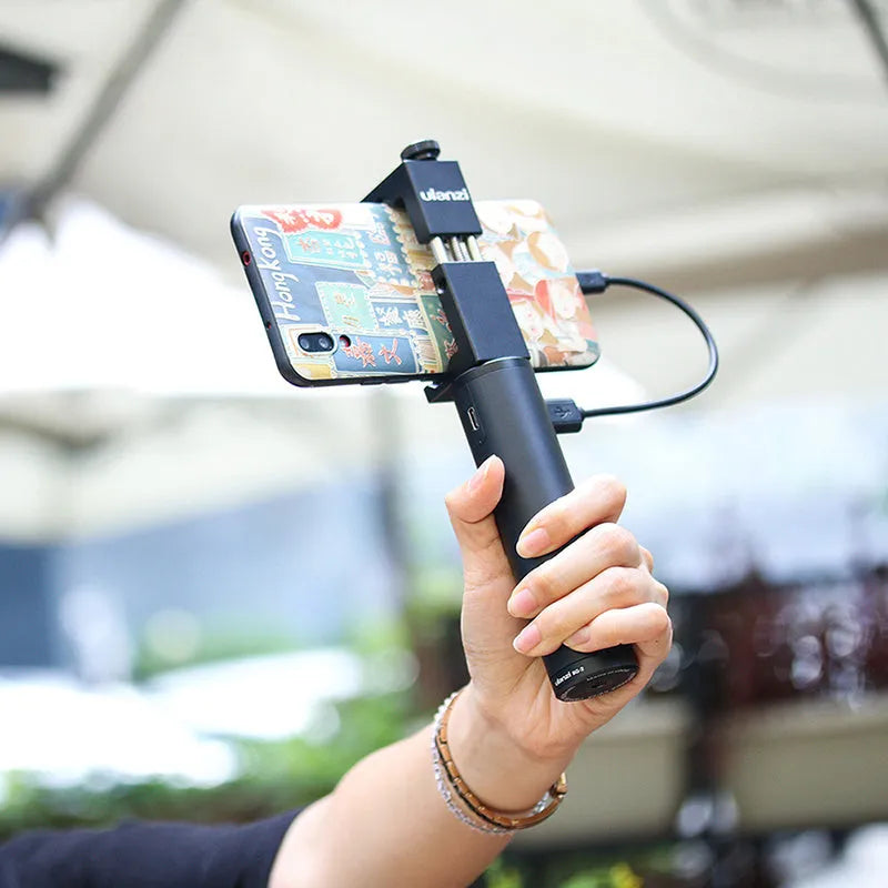 Black aluminium alloy power bank with a carry handle, showing its 12.5cm length.