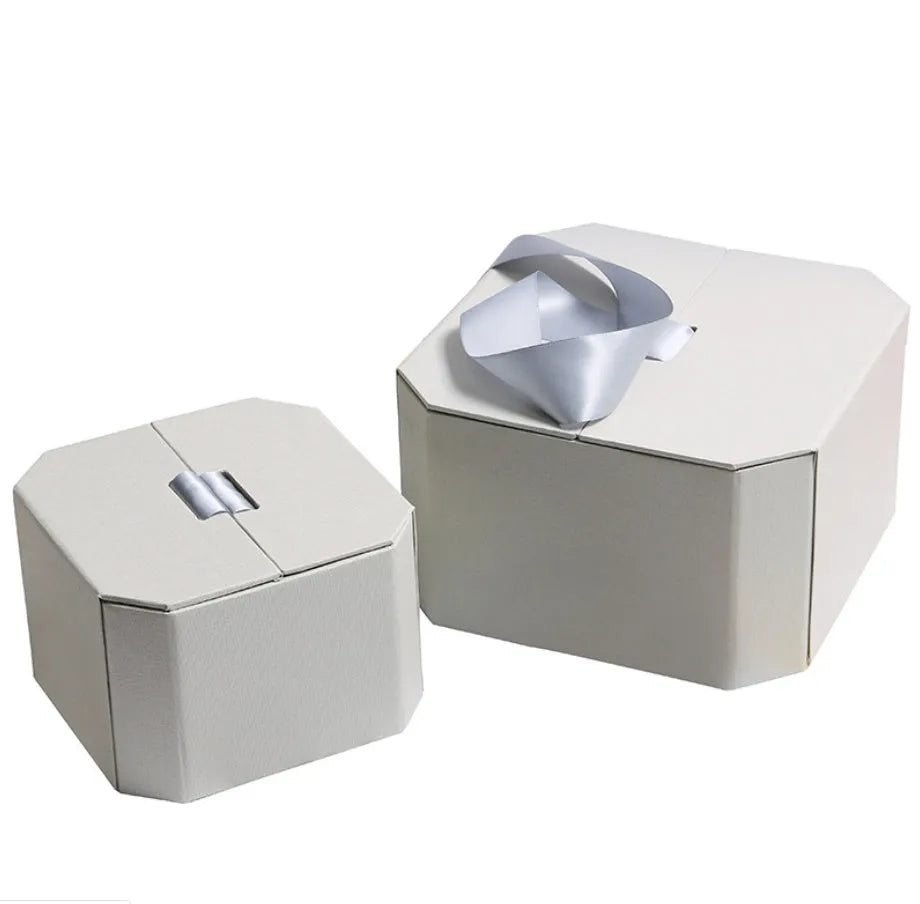 Gift box set with four sizes, Paper Board Material, black blue pink options, and bag choices