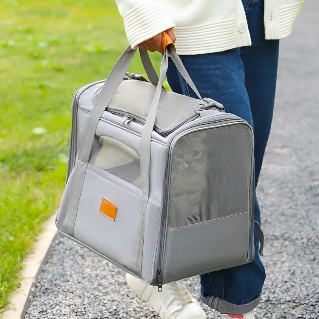 Foldable Oxford cloth pet diaper bag for small dogs and cats, 45x35x33cm, in black, with shoulder strap.