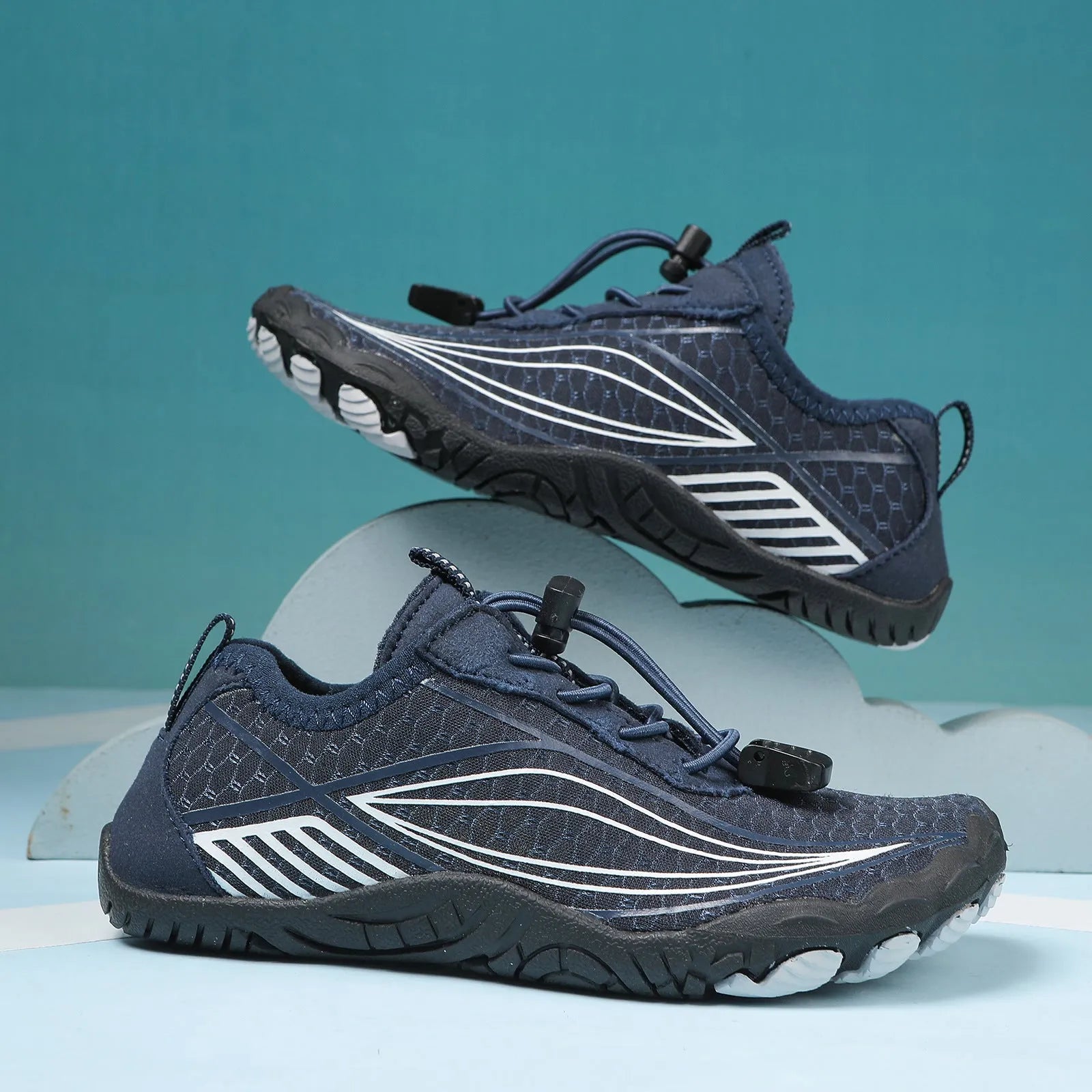 Children's quick-drying wading swimming shoes with non-slip rubber soles and elastic band closure