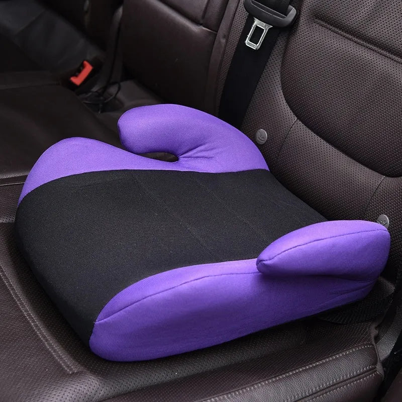 Portable children's car seat booster in blue with knitted cotton seat and plastic frame