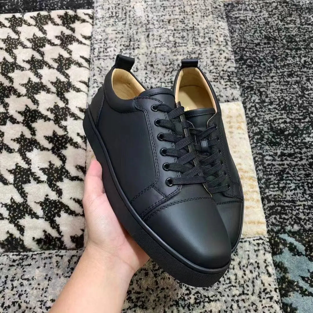 Men's grey colour-block casual sneakers with lace-up front and rubber sole on a white background