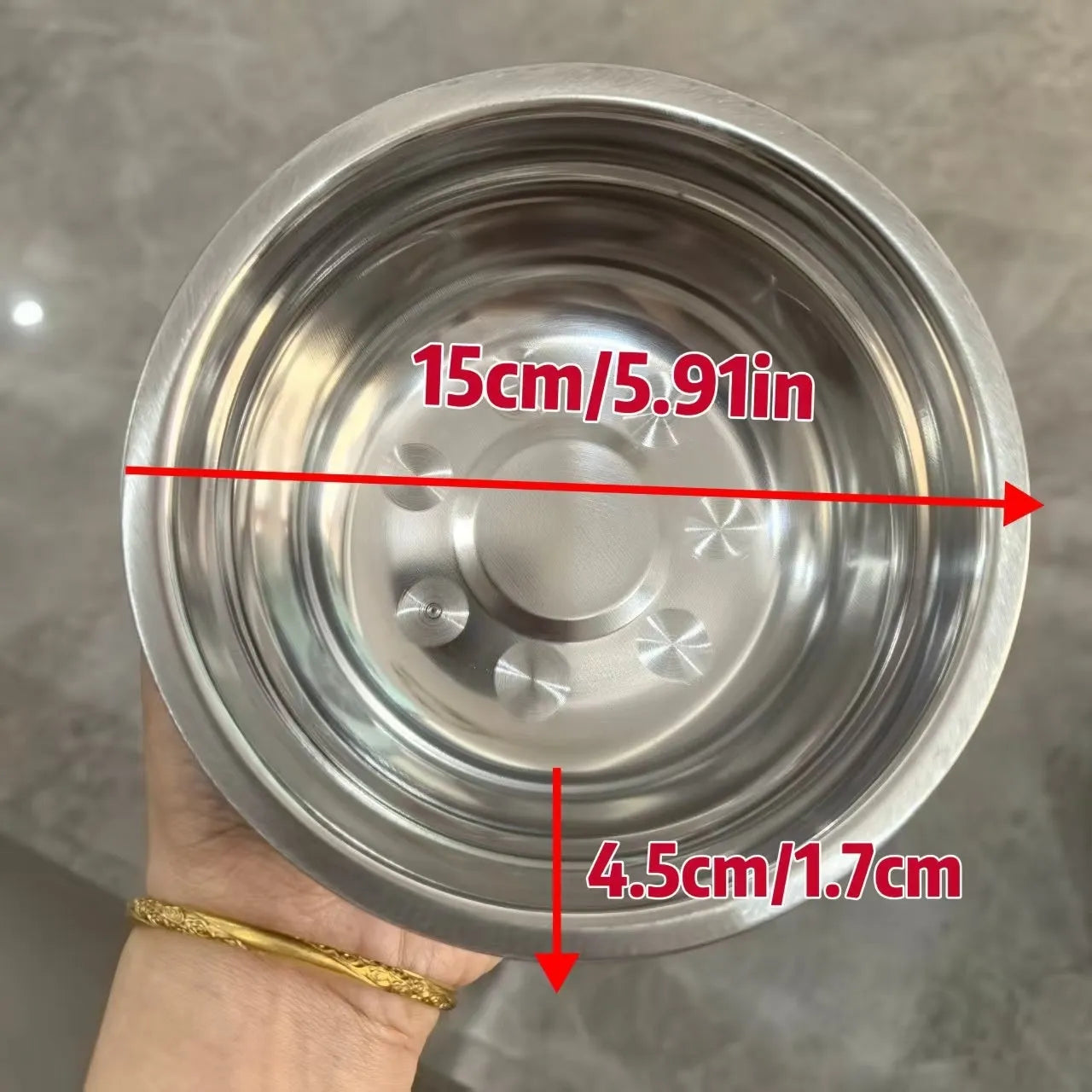 Stainless steel cat feeding bowl thickened pet plate 15cm diameter on light background