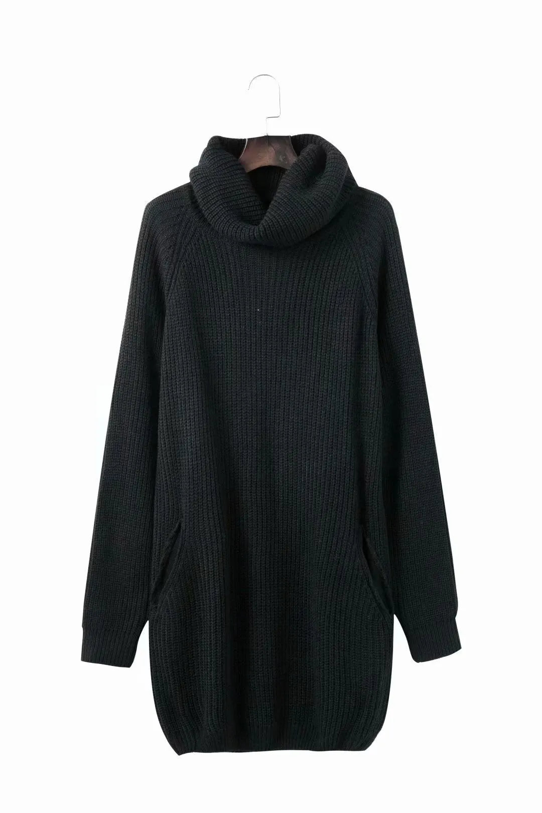 Women's loose slim pullover sweater in apricot, black or yellow with regular sleeves and splicing details