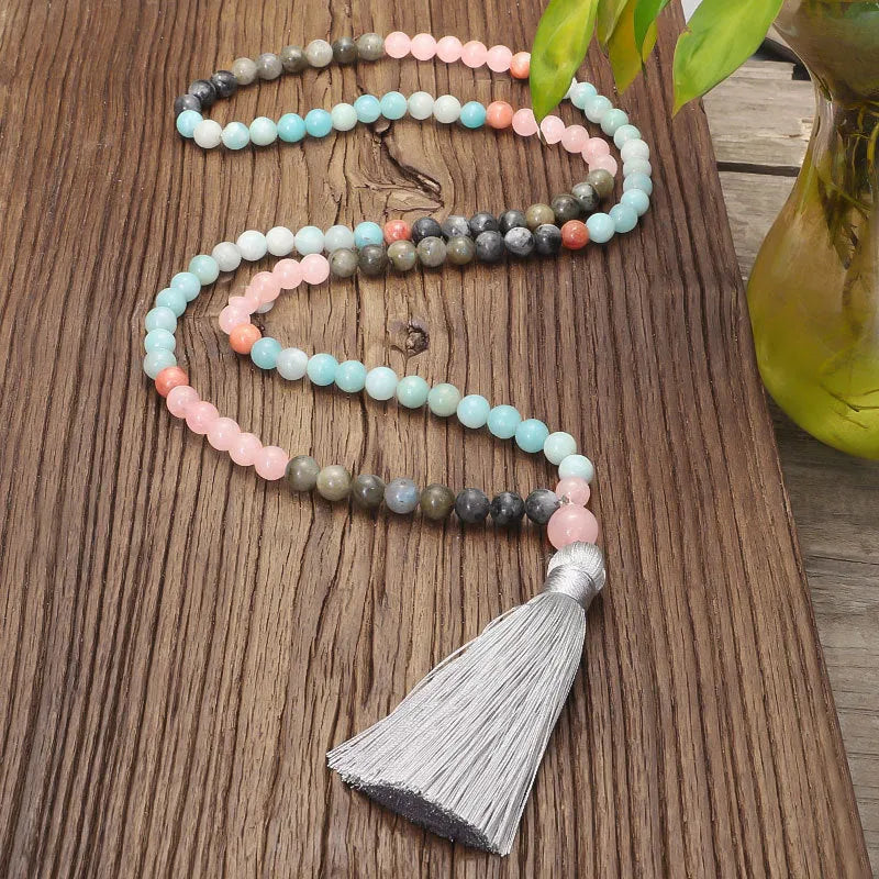 Colourful stone necklace and bracelet set with drop-shaped beads and bohemian tassel pendants