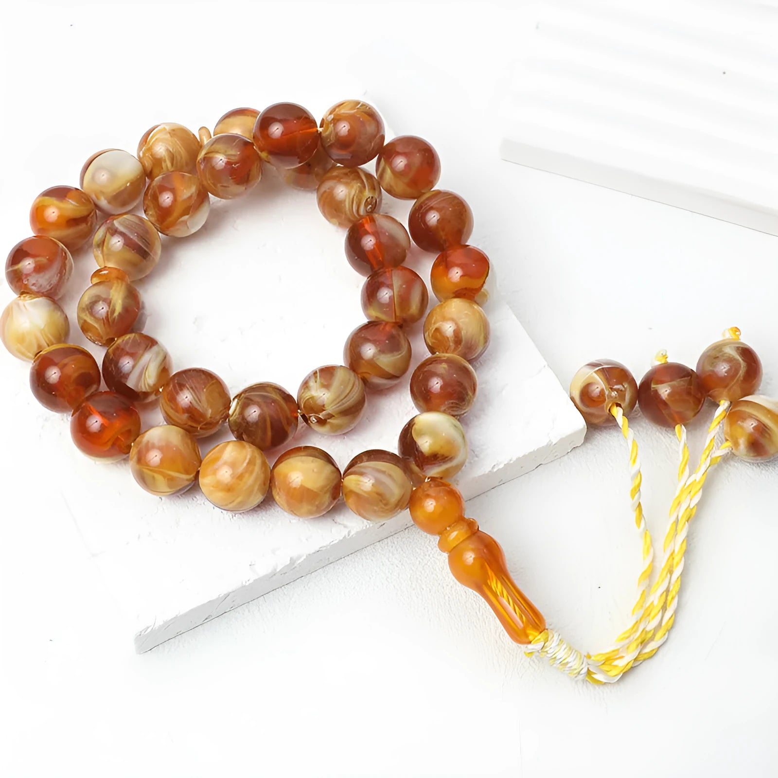 Light luxury acrylic beaded rosary bracelet ornament in six colour options