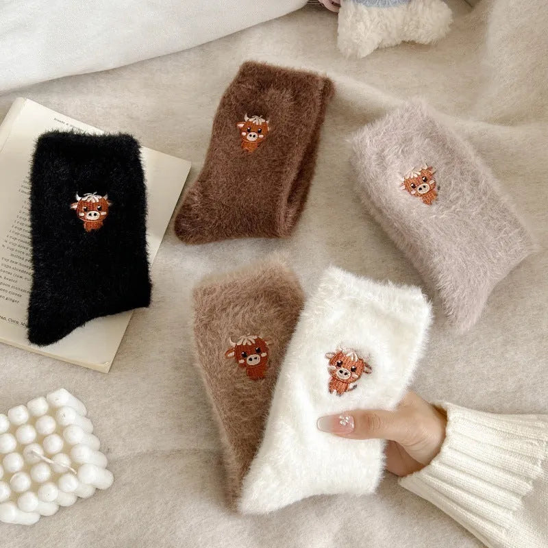 Women's fleece-lined thickened warm mid-calf socks in autumn winter colours black white khaki light coffee dark coffee