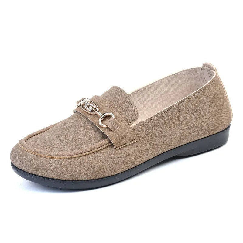 Gommino women's solid colour casual shoes with soft bottom, flat heel, round toe, black or brown, sizes 35-41