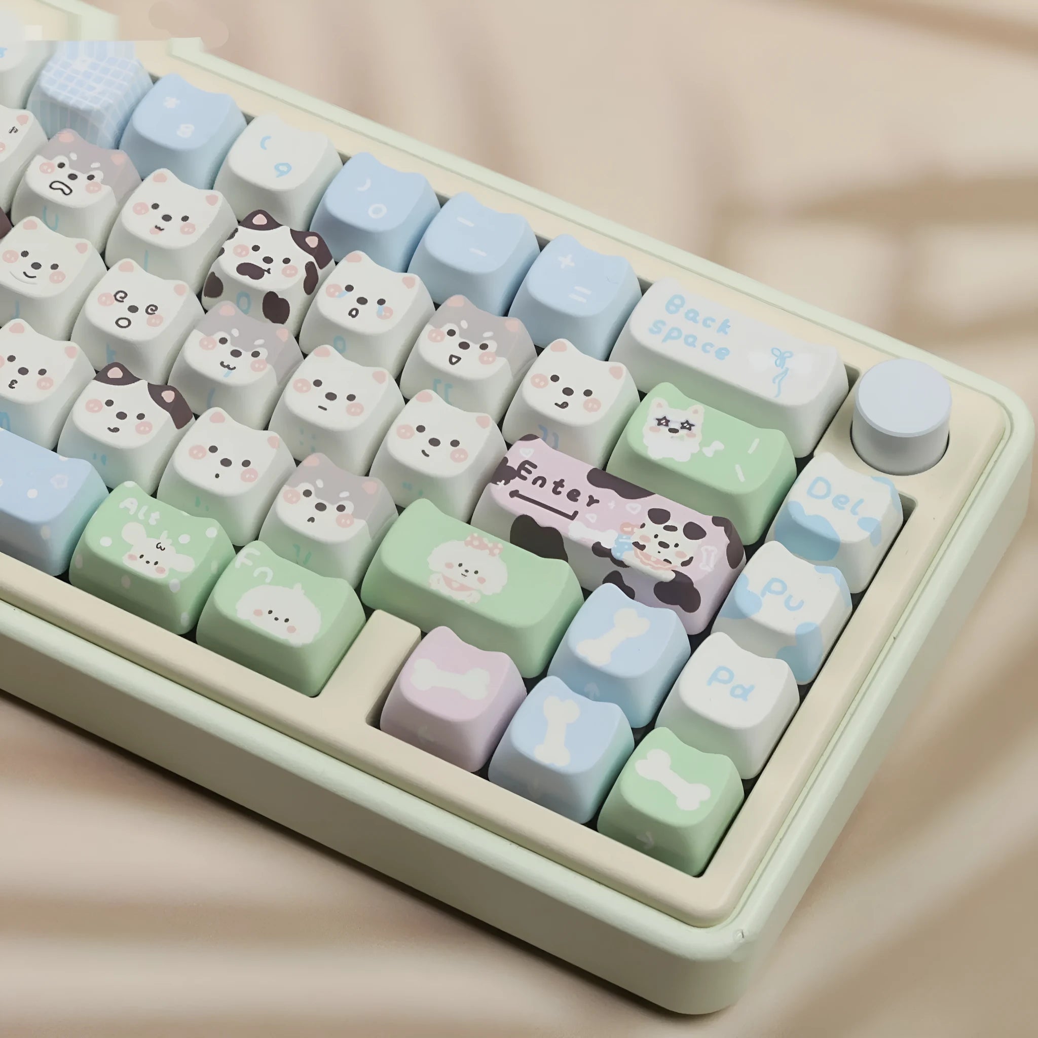 Set of 26 colourful puppy design PBT key caps for mechanical keyboards with 1.5 metre cable