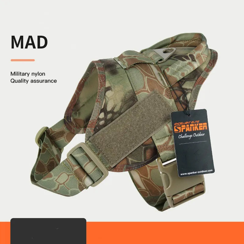 Large and medium dog harness in 1050D nylon with UTX buckle and military webbing, adjustable fit, black colour option