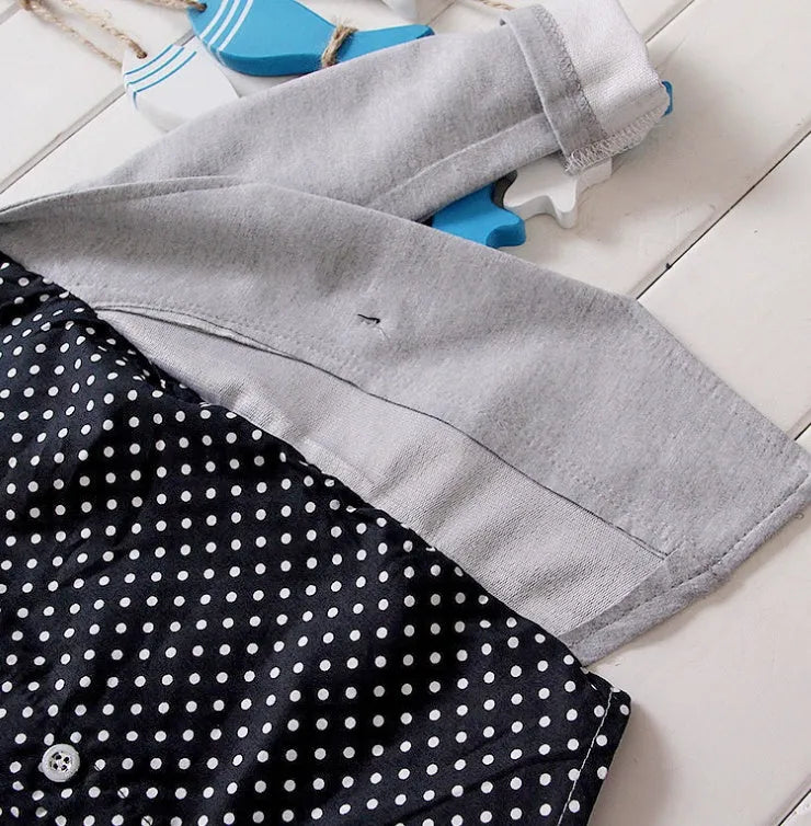 Children's blue casual sport suit set with short sleeves and elastic waist trousers