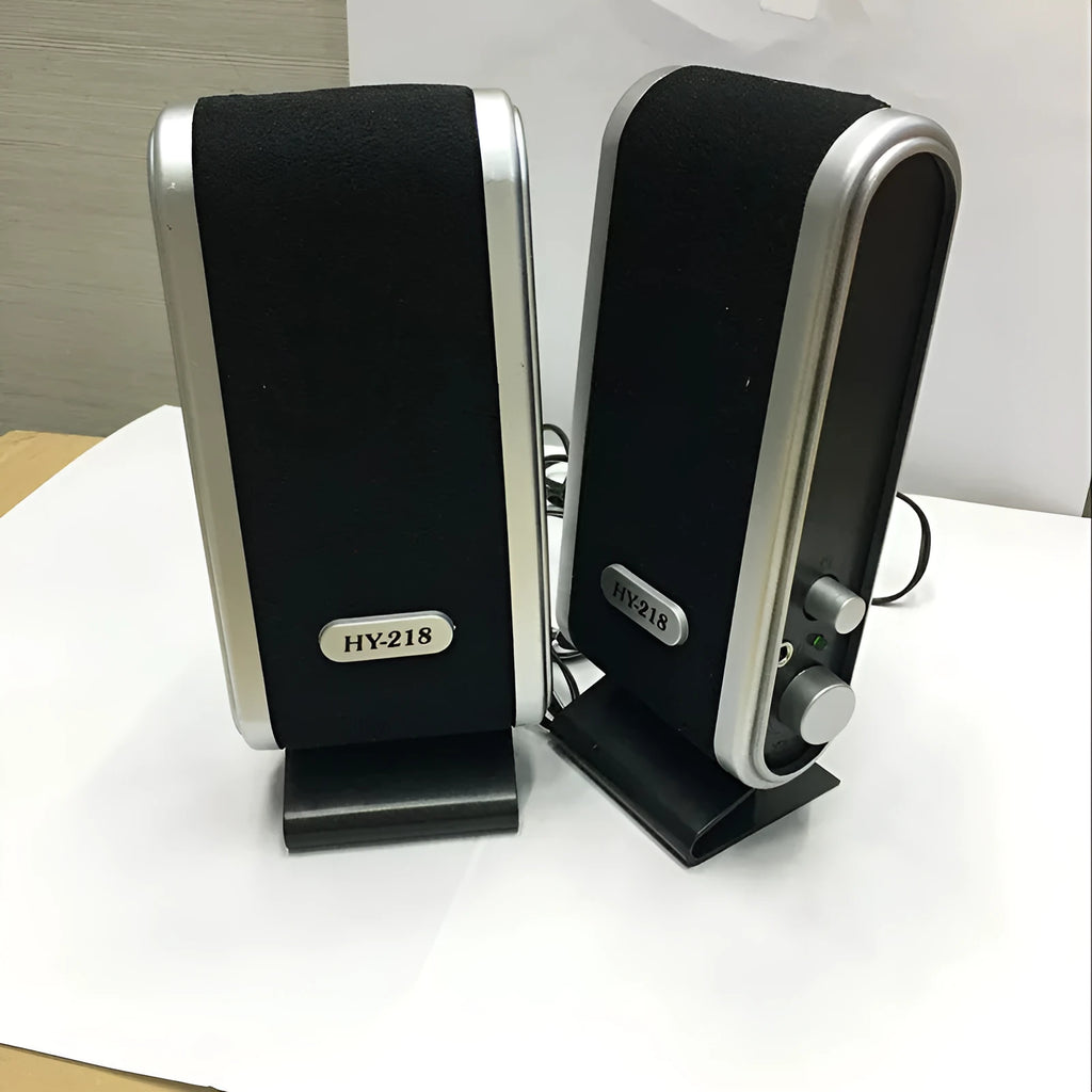EastVita black USB computer speakers pair with 3.5mm ear jack and 100cm USB cable