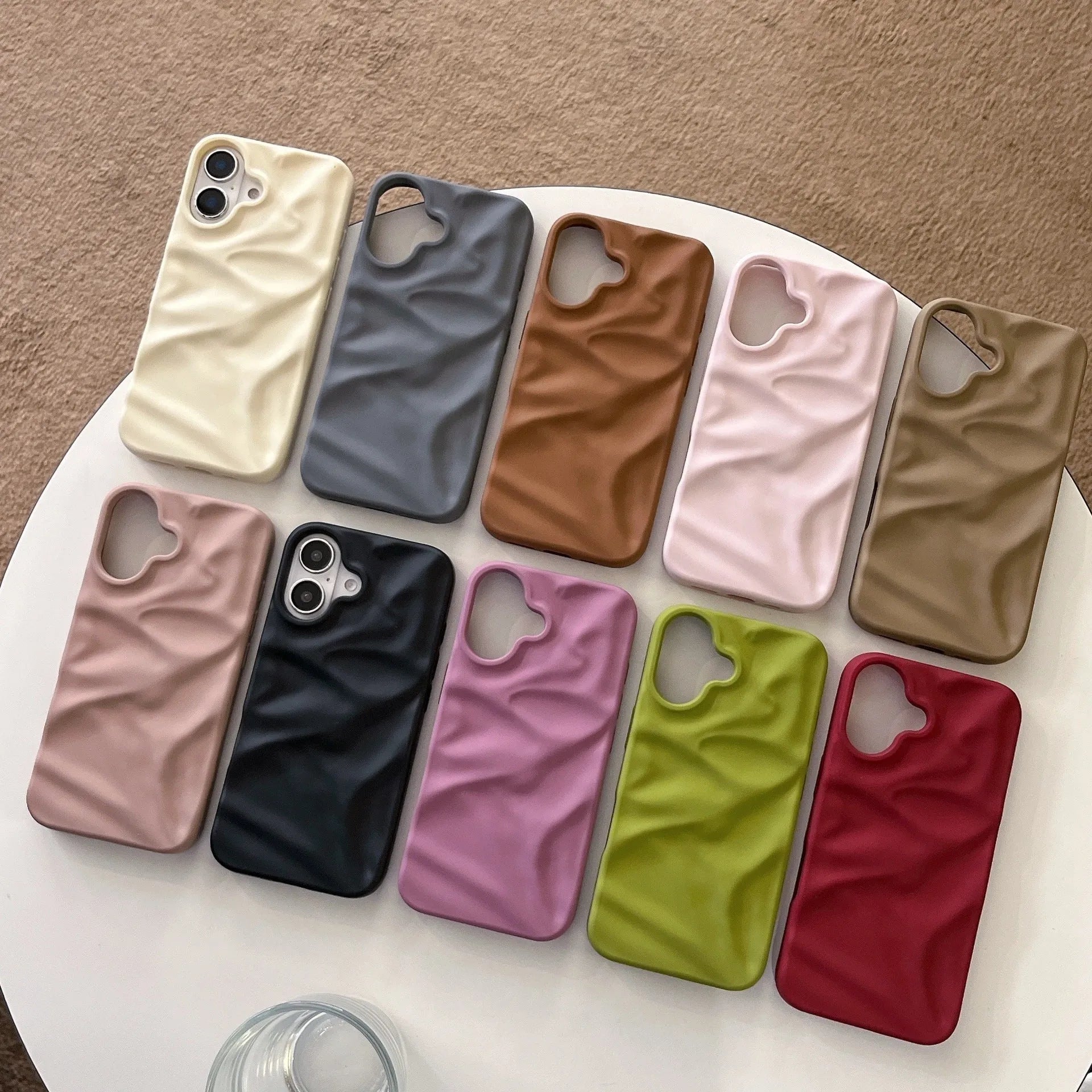High-grade three-dimensional pleated pattern silicone phone case for iPhone, drop protection, KD pleated oil injection black colour