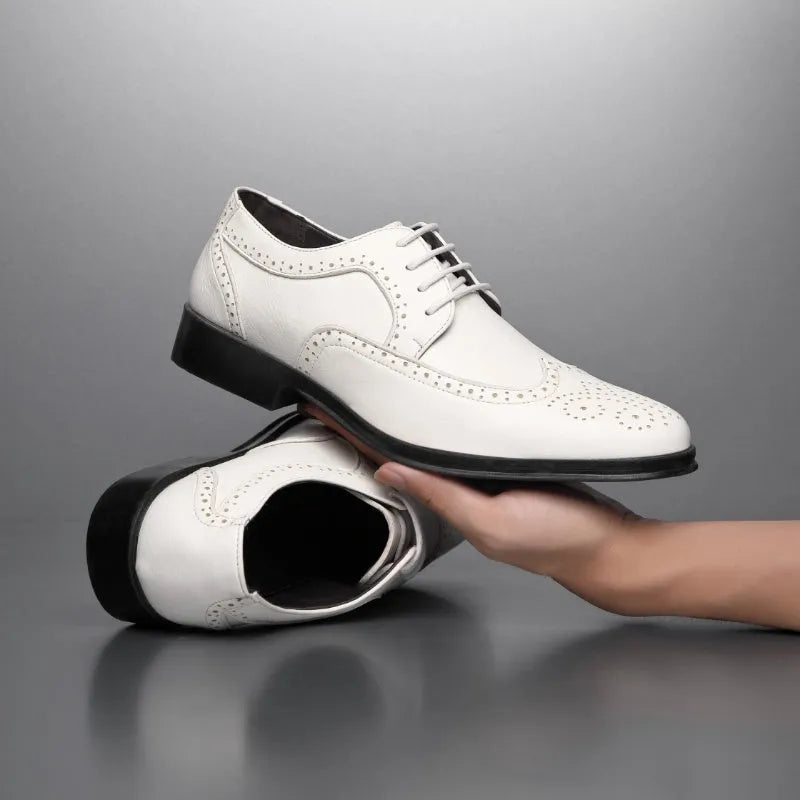 Block carved casual leather shoes for men, low top, first layer cowhide upper, rubber sole, available in multiple colours