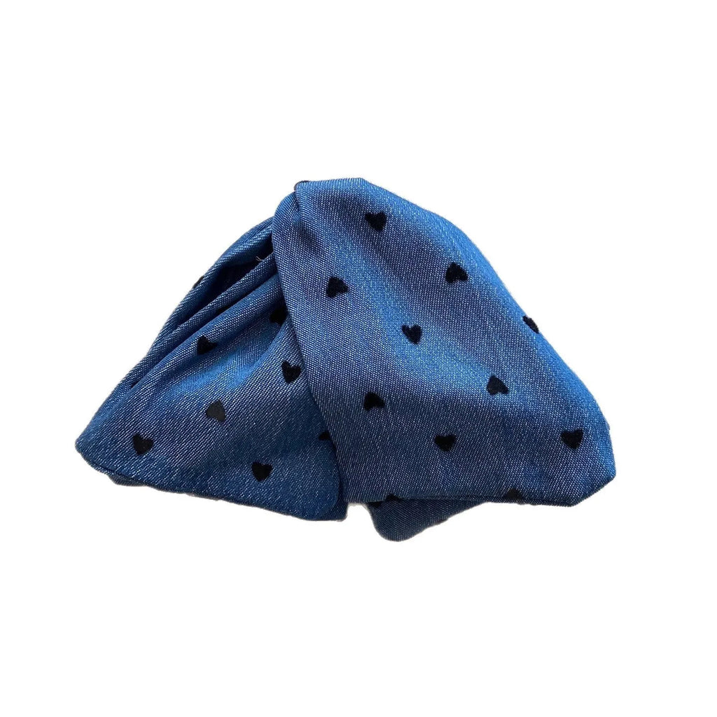 Handmade plastic hairpin with fabric and acrylic decorative elements and triangular grip
