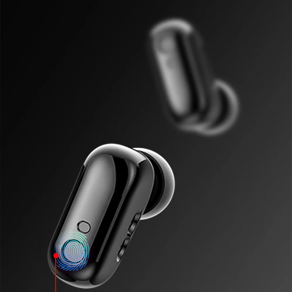 X7 Smart Watch in black with large 1.32-inch screen and TPU wristband, showing call interface.