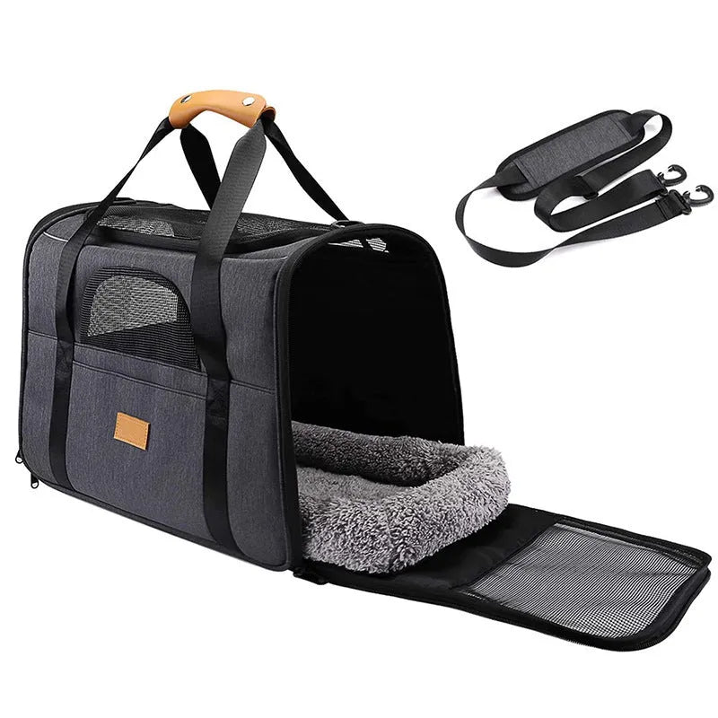 Foldable Oxford cloth pet diaper bag for small dogs and cats, 45x35x33cm, in black, with shoulder strap.