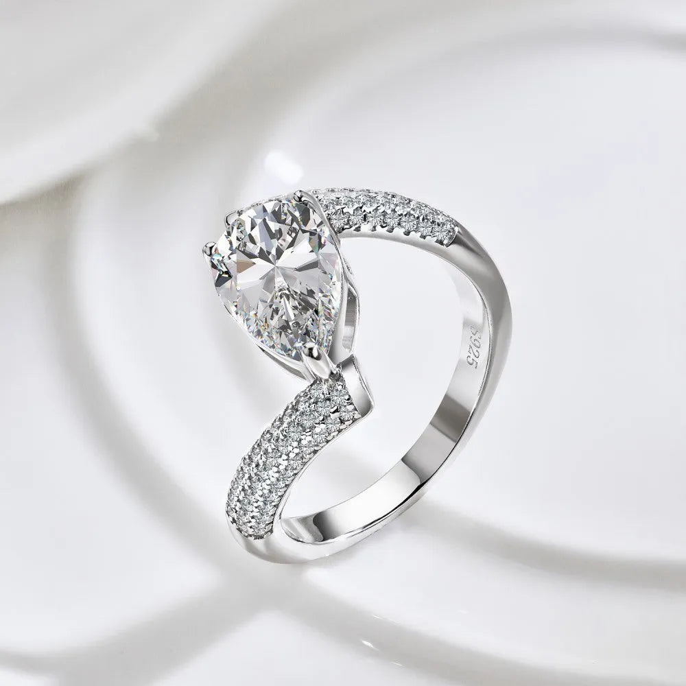 S925 sterling silver ring with water drop zircon inlay, U-shaped band and triangle element, fashion OL style