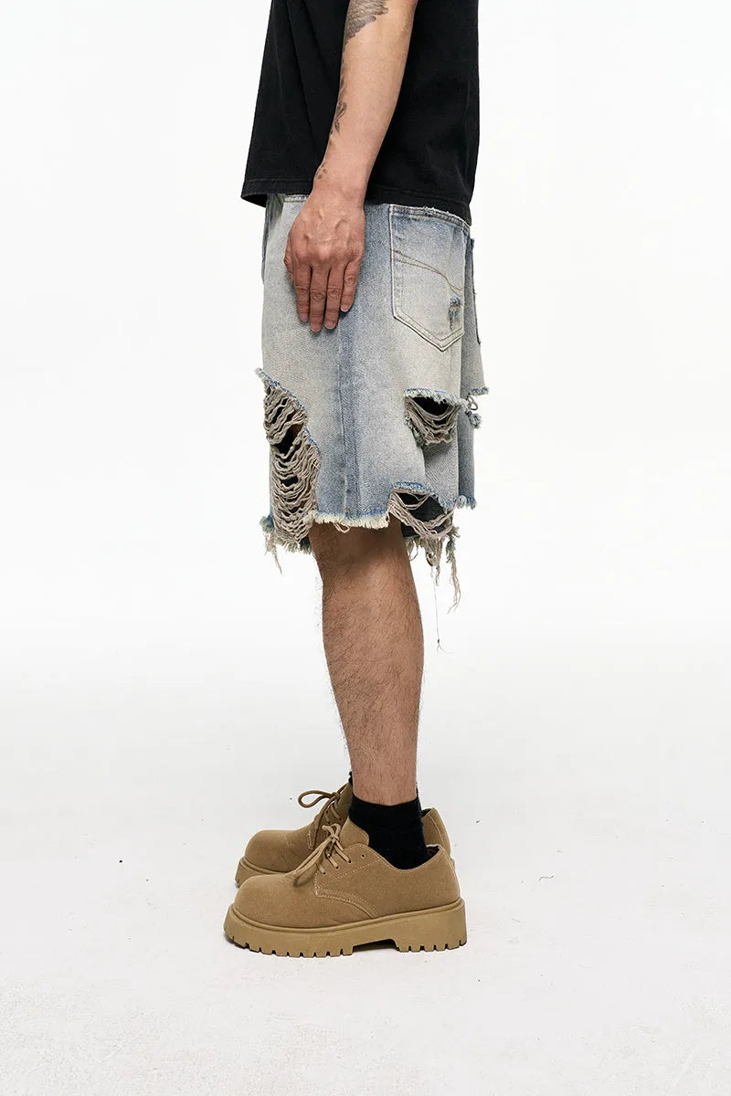 Light blue retro washed men's baggy denim shorts with wide leg and mid waist