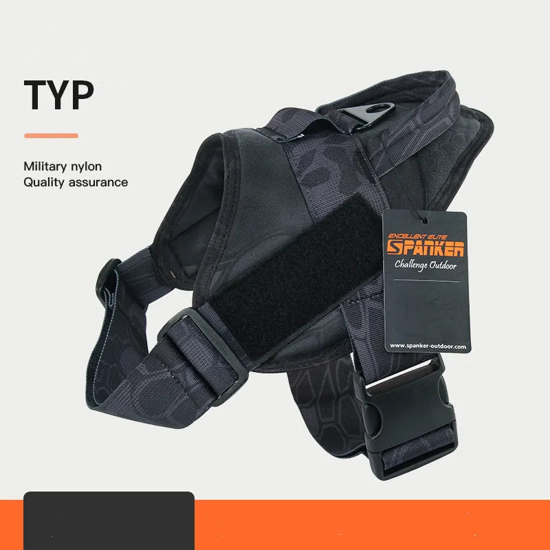 Large and medium dog harness in 1050D nylon with UTX buckle and military webbing, adjustable fit, black colour option