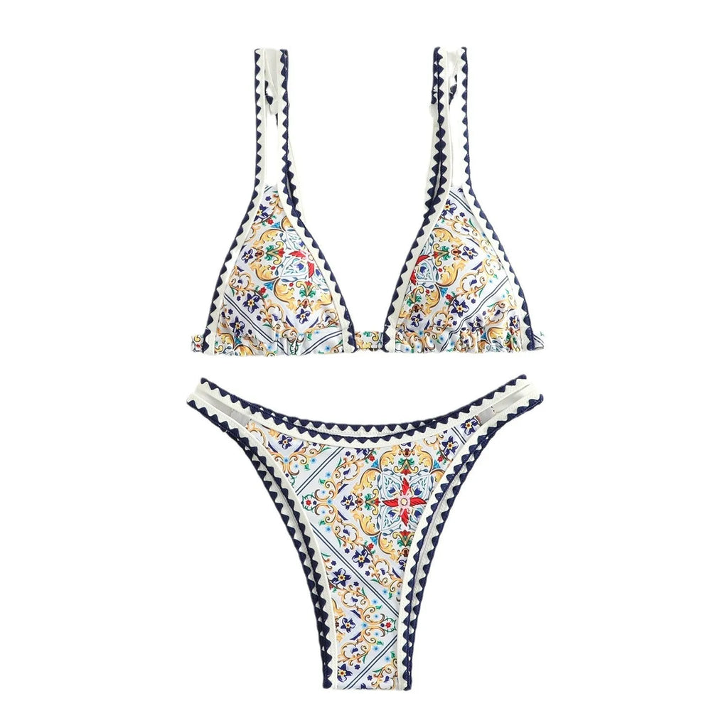Women's floral printed polyester bikini swimsuit in split style for swimming