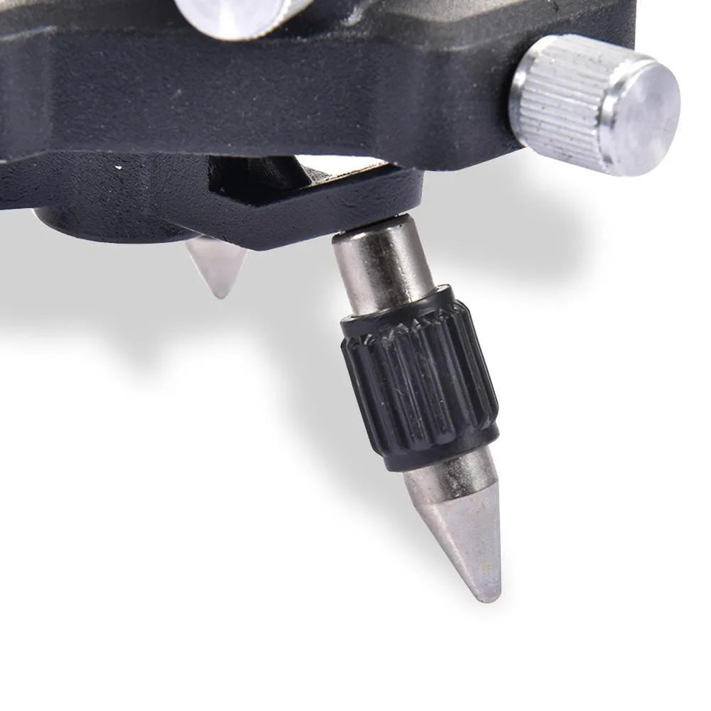 Black YL-30 aluminium alloy magnetic base for a spirit level on a workbench.