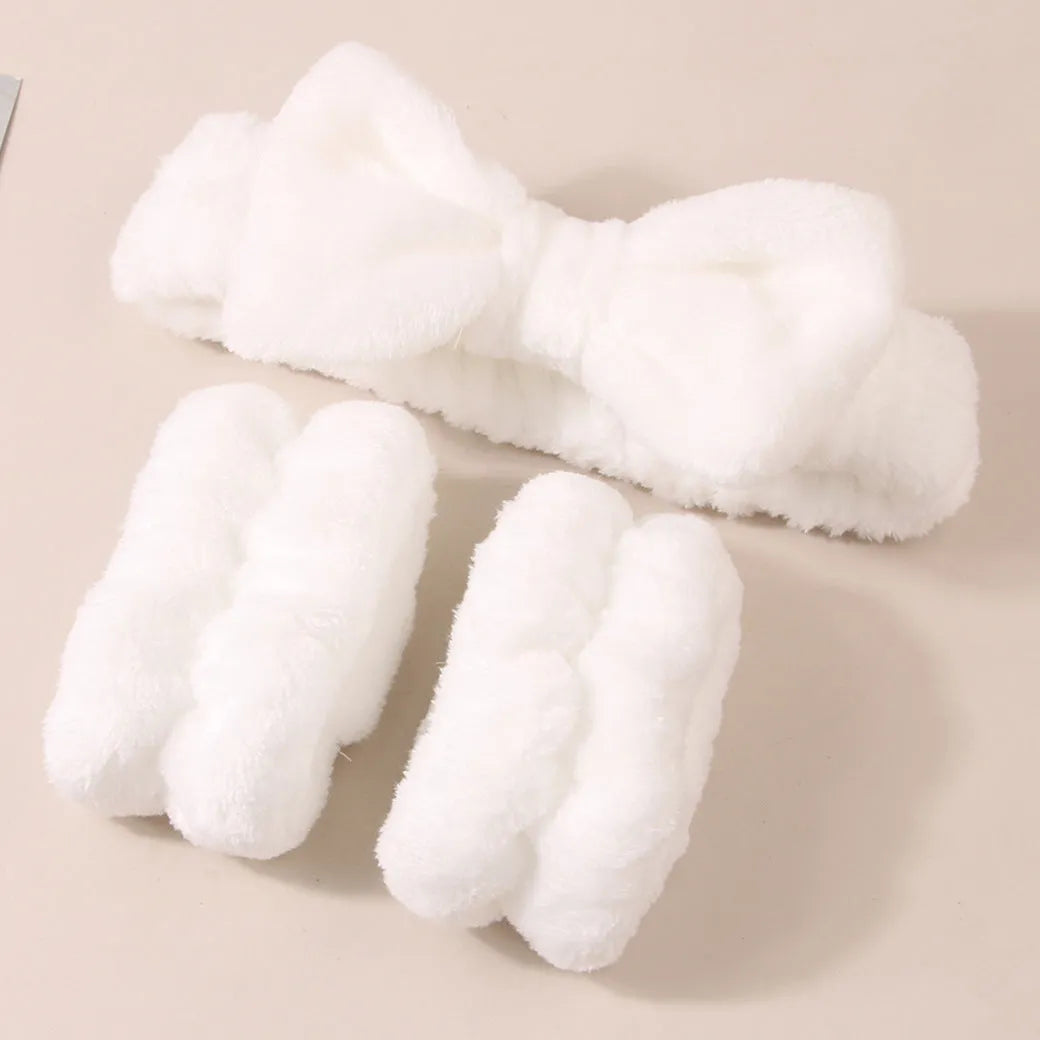 Facial brush set with coral fleece headband and nylon bristles in purple, grey, white or pink
