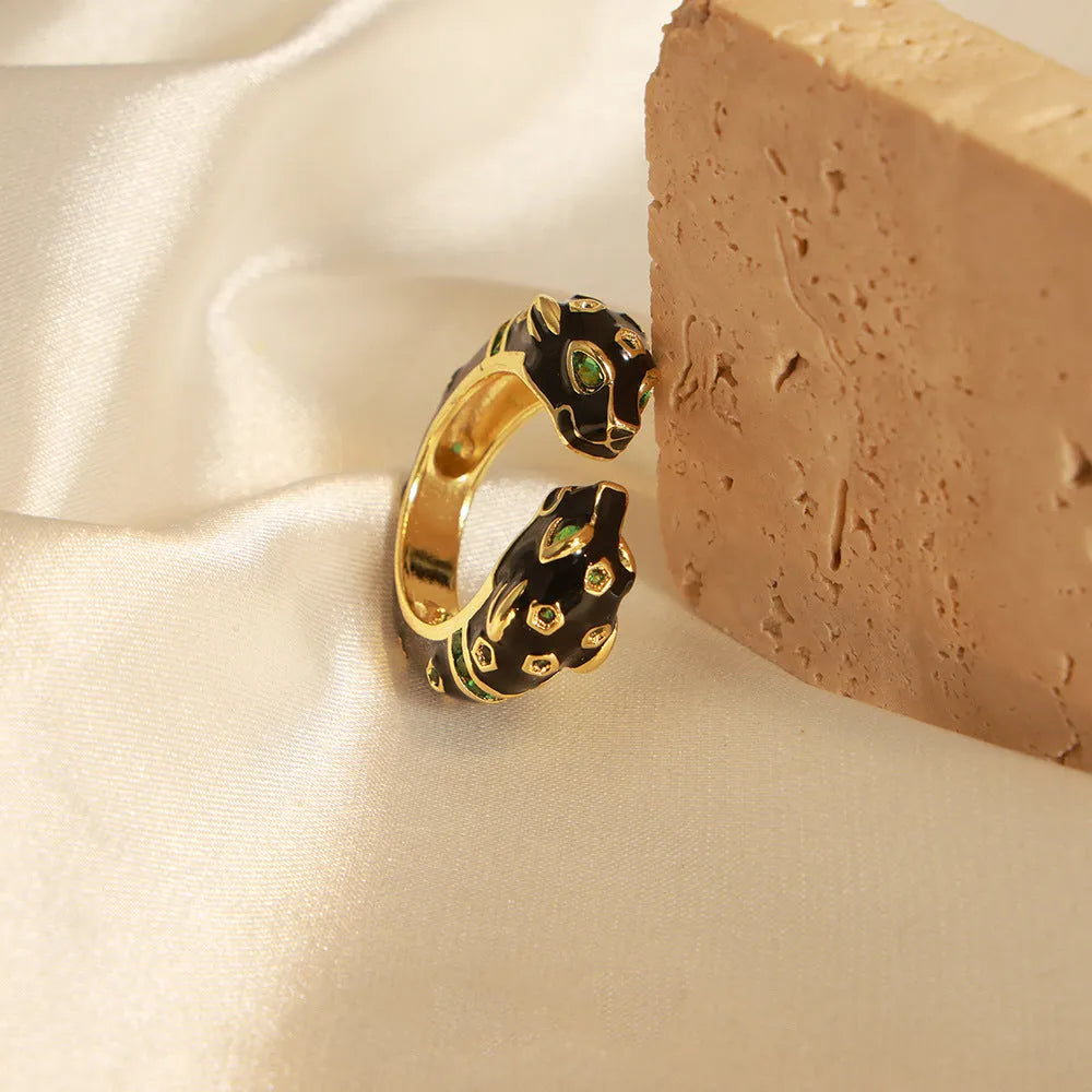 Black cheetah geometric women's ring in electroplated copper with size 7 fitting