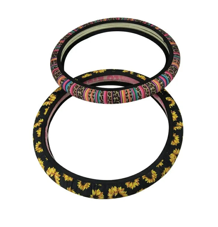 Universal 38cm 40cm steering wheel cover in diving material and natural rubber, 41g, shown in green and yellow colour options