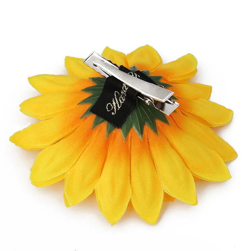 Fashion SUNFLOWER barrette in sunflower colour made of nylon with manual processing for girls seaside vacation hair accessory