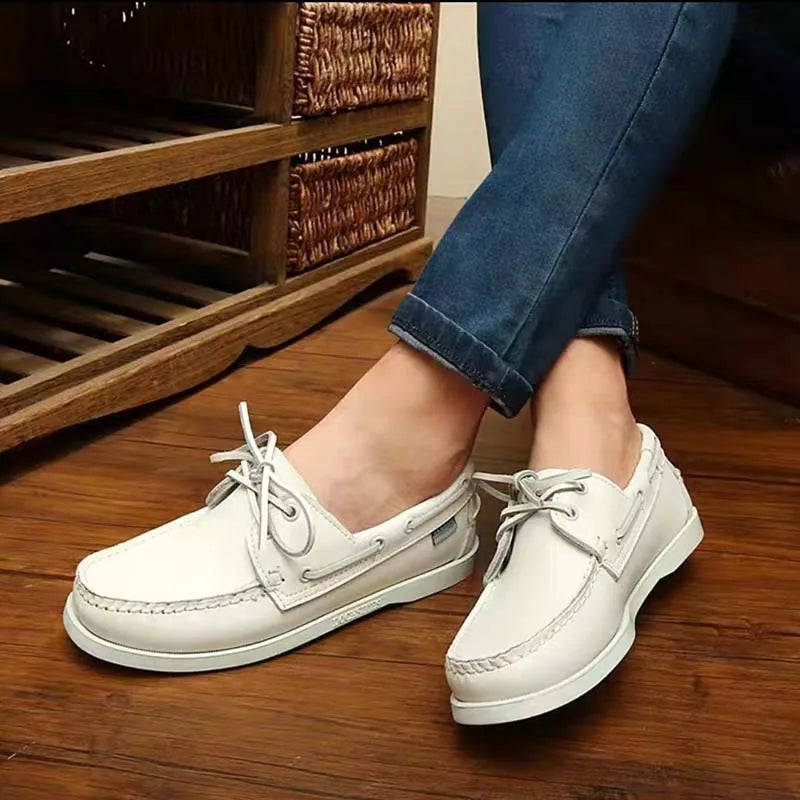 Men's British style casual shoes in artificial PU with flat heel and round toe.