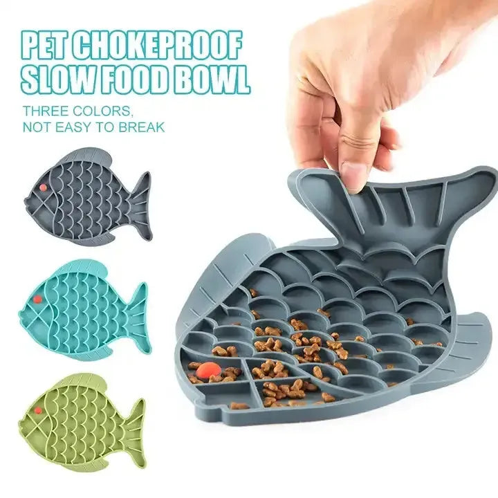Silicone slow food tray for pets in blue, green, and gray, 24.5 cm long, anti-choking lick mat