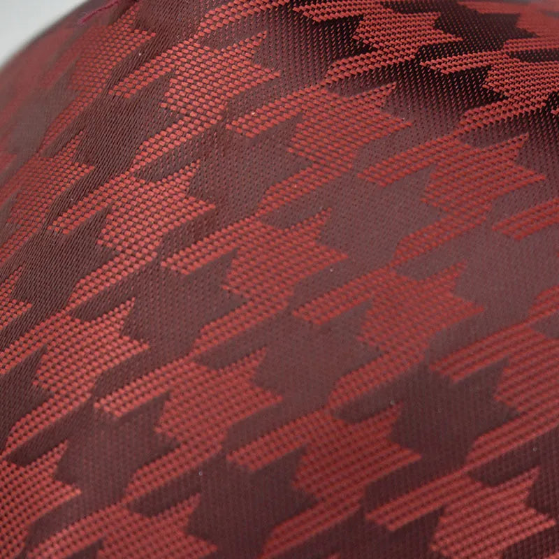 Houndstooth baseball cap in woolen plaid, size M 56-58cm, available in red, grey, or black for men and women
