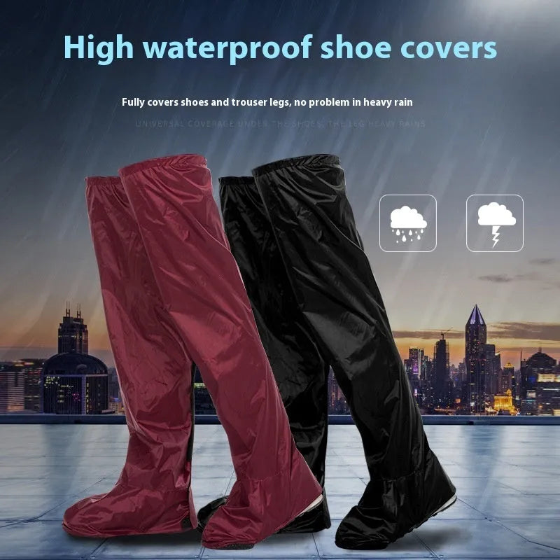 Waterproof adult shoe covers for cycling in red or black, sizes S to XL, bagged pair